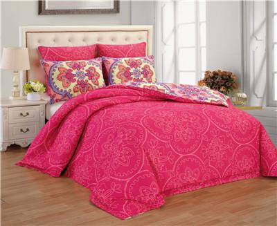 China Printed Comforter Set 6pcs Reversible Bedding Set Floral Design King Size Pink color for sale