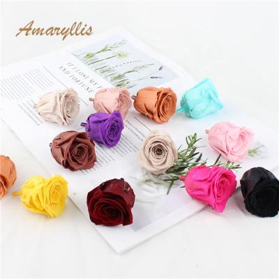 China Holiday decoration & Gift Wholesale A Grade 4-5 Cm Durable Everlasitng Preserved Roses Eternal Rose For Decorations for sale