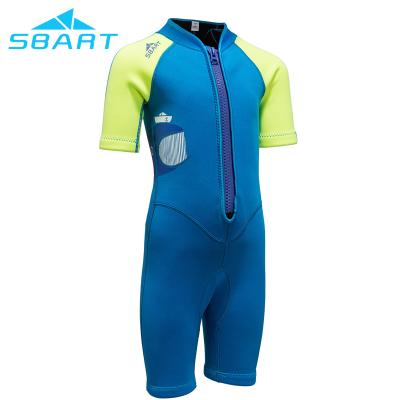 中国 SBART kids wetsuit 2mm neoprene upf50+ short sleeve antibacterial keep warm soft wetsuit in high quality for kid water sport 販売のため