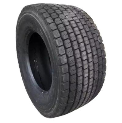 China Chinese doublestar truck tires tyres manufacturer  435 50 19.5 245/70r19.5  285/70r19.5 265/70r19.5 9.5r17.5 for sale