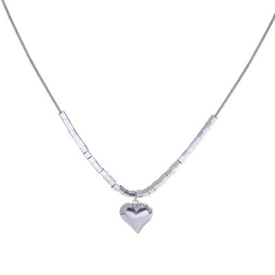 China Never Allergic And Lose To Fade Silver Plated Chunky Heart Pendant Choker Necklace Women Stainless Steel Jewelry Necklace for sale