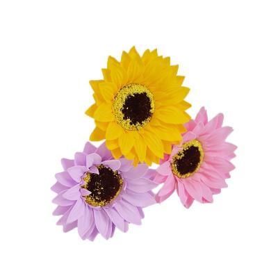 China Christmas Decorations Environmental Friendly Hot Sale Artificial Sunflowers Heads For Gift Box Bouquets Soap Flower Cartoon for sale