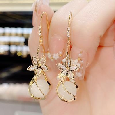 China TRENDY Women's Fashionable Exquisite Opal Stud Drop Gold Charm Earrings for sale