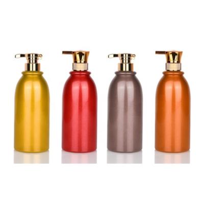 China Lightweight Luxury Custom Color 800ml Lotion Pump Bottles For Shower Gel And Shampoo for sale