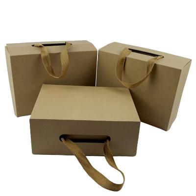 China Custom Handmade Baby Kids Gift Packing Announcement Handle Corrugated Cardboard Kraft Paper Shoe Box for sale