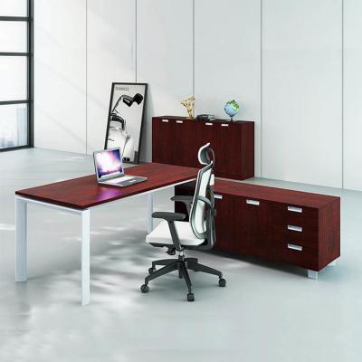 China 1,6 m rode executive bureautafel met metalen frame executive manager bureau Te koop