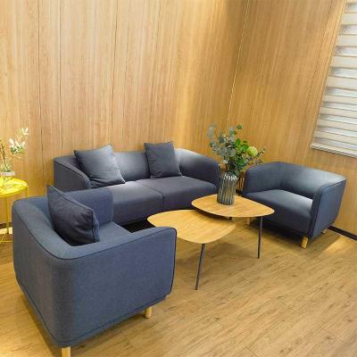 중국 Fabric Office Sofa Couch 3 Seater Office Sofa And Coffee Table Set 판매용