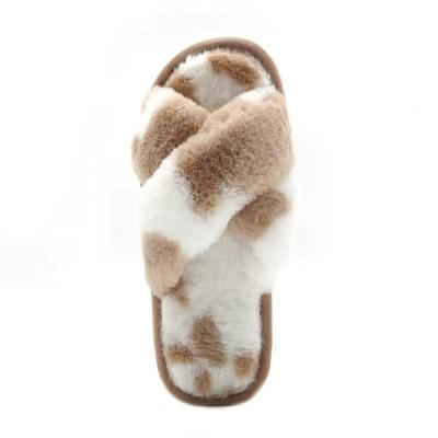 China Hot Selling Anti-Smell Indoor Slipper for Women Winter Fur Slippers Rubber Ladies Bedroom for sale