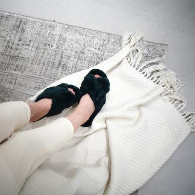 China Damping Toe Slides Cross Rabbit Fur Fashion Bedroom Home Slippers Cheap Open Indoor Women Ladies Slippers for sale