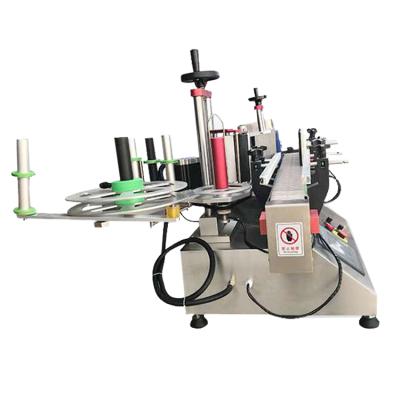 China YK Food Factory Round Bottle Jar Labeling Machine Label Equipment Semi Automatic Labeling Machine For Plastic Glass Bottle for sale