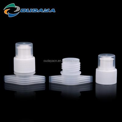 China Non Spill Hot sale 22mm push pull plastic spout with lid for stand up water bag for sale