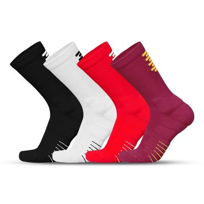 China Bulk OEM QUICK DRY Wholesale Men's Sports Socks Running Socks The Cycle Sport Custom Logo Breathable Basketball Socks for sale