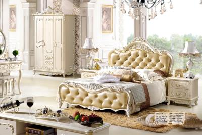 China Soft Design King Size Bed European Classic Bed Bedrooms Royal Solid Wood Bedroom Furniture for sale