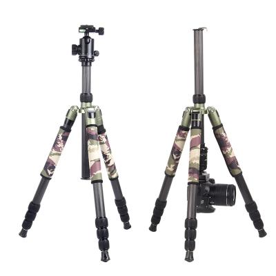 China Zhongshan PORTABLE OEM Customized 66.5 Inch Carbon Fiber Retractable Portable Twist Lock Heavy Duty Tripod For Outdoor Travel Hunting for sale