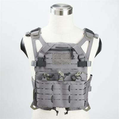 China Comfort Military Tactical Bulletproof Vest with Integrated Ballistic Plates and Snap Button Closure for sale