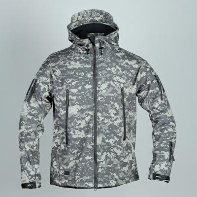 China Outdoor Tactical Fleece Hardshell Jacket Autumn And Winter Plus Fleece Windproof Riding Jacket Waterproof for sale