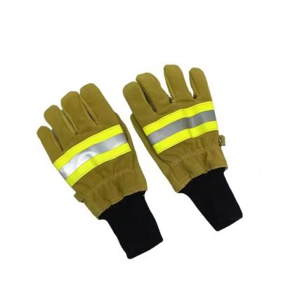 China Tactical Heat Resistant Firefighter Fireman Gloves Emergency Fire Rescue Safety Glove for sale