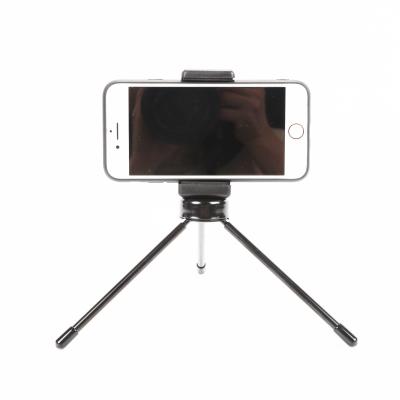 China Hotsale 19cm PORTABLE size portable tripod stand, tripod for phone camera ring light for sale