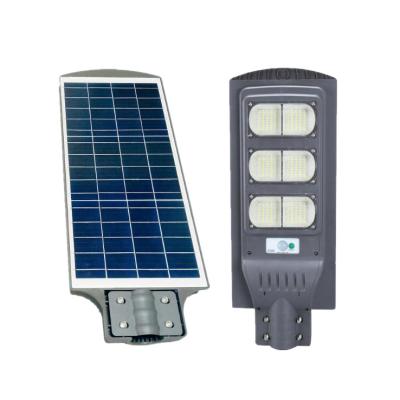 China ROAD 120W High Brightness Road Project Lighting Outdoor Solar LED Street Light for sale