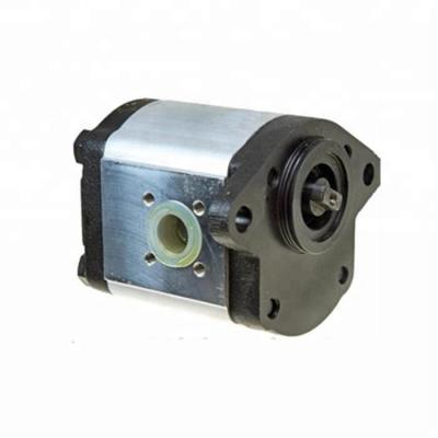 China Construction worksÂ   Original Deutz Engine Parts Deutz Steering Pump For Deutz BF6M2012 04500121 for sale