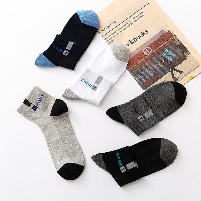 China Factory Made Best Male Cotton QUICK DRY Socks Men's Formal Crew Socks for sale