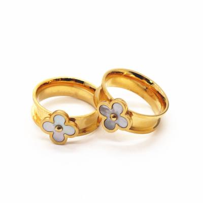 China TRENDY Fashion Open Ring Gold Plated Stainless Steel Groove Shell Four Leaf Clover Ring Jewelry for sale