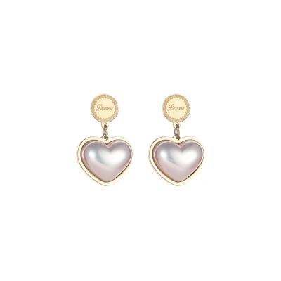 China Girls Lead Free Nickel Free Luxury Pearl Dangle Earring Jewelry 18K Gold Stainless Steel Heart Shape Pearl Heart Shape Drop Dangle Earrings For Women for sale