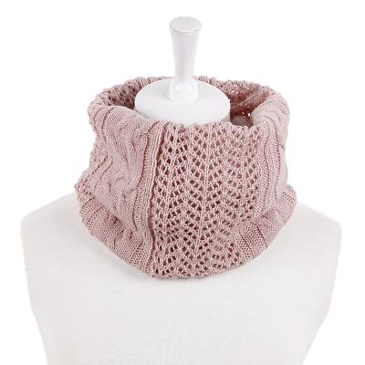 China Fashion Ladies Winter Cozy Scarf Knitted Scarf for sale