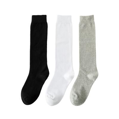 China High Quality Breathable Sports Socks Cheap Wholesale Knee High Socks for sale