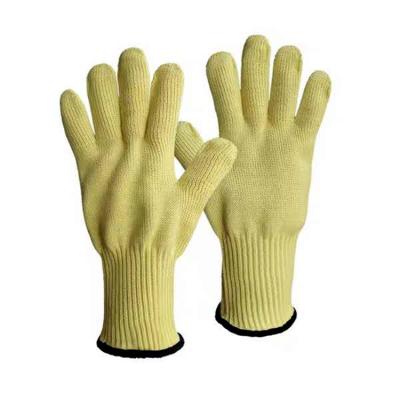 China High Quality Extra Long High Temperature Fire Resistant Oven Gloves Cuff Contact Party Outdoor BBQ Gloves for sale