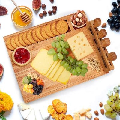 China Disposable Custom Logo Charcuterie Bamboo Wine and Cheese Board Gift Set with Cheese Server for sale