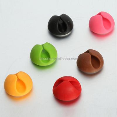 China Data Cable Wholesale TPR Mini Earphone Cable Holder Clip for sale