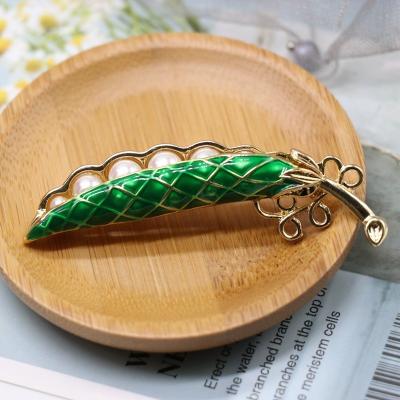 China Other popular hot sale green bean pearl brooch enamel handmade fruit brooch for sale