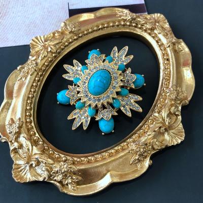 China Other elegant and chic retro palace style plated real gold turquoise gem diamond brooch brooch accessories for sale