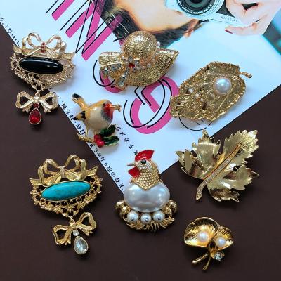 China Other Gold Turquoise Black Stone Luster Drop Plated Straw Hat Brooch Pin Plant Leaf Cute Animal Pearl Pin for sale