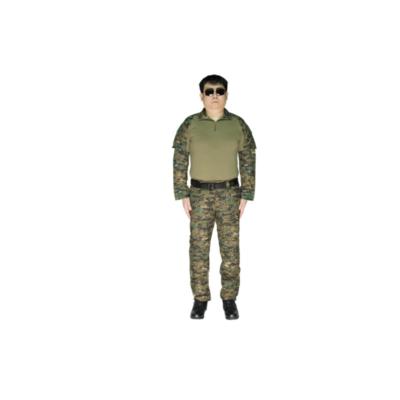 China Men 2021 Anti-Static Outdoor Military Camouflage Clothing Tactical Lightweight Frog Suit for sale