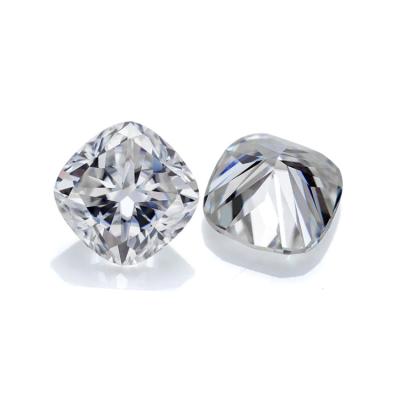 China Fire Customized Factory Wholesale Color Play or Cushion Cut D Cut Color VVS Antique White Moissanite for sale