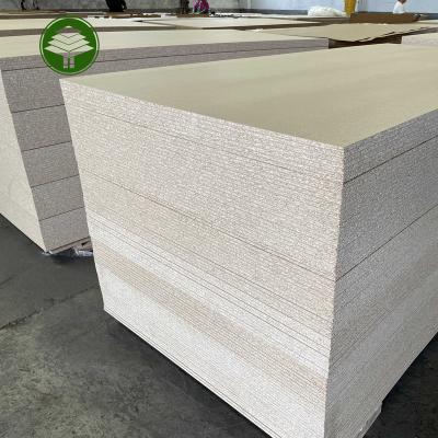 China Industrial 18mm Germany production line E1  glue PB particle board chipboard for sale