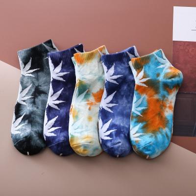 China 2021 Sweat-absorbent New European American Street Skateboard Hip Hop Tie Dye Hemp Sports Style Women Short Socks for sale