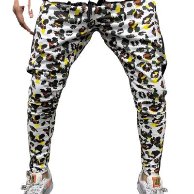 China Breathale Men's Leopard Print Slim Pants Fashion Long Casual Sweatpants for sale