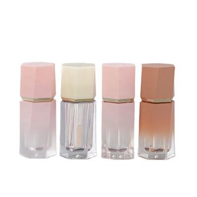 China Cosmetic Lipgloss Tube Containers 4ml Cute Matte Nude Lip Gloss Tube Wholesale Empty Custom Lip Gloss Container for sale