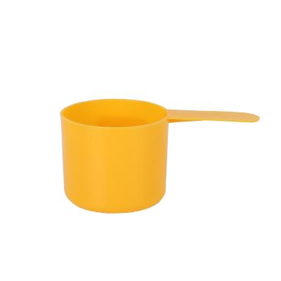 China Viable yellow color milk powder plastic cover and spoon household plastic scoop for milk powder for sale