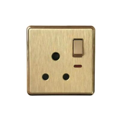 China Dubai Electrical & UK Market Wall Switch & Socket 13a Switched Socket Switch for sale