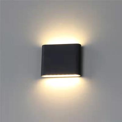 China Modern Double Side Led Bracket Light Indoor Waterproof Living Room Wall LED Wall Light for sale