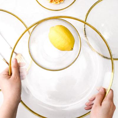 China Decoration Wedding Sustainable 13 Inch Gold Rim Glass Charger Plates Dinnerware Set for sale