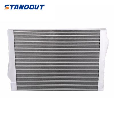 China High Quality BMW Car Parts 17117533472 Cooling System Copper Radiator Reservoir Aluminum Radiators For BMW X5 X6 77.5*41.2*13.3cm for sale