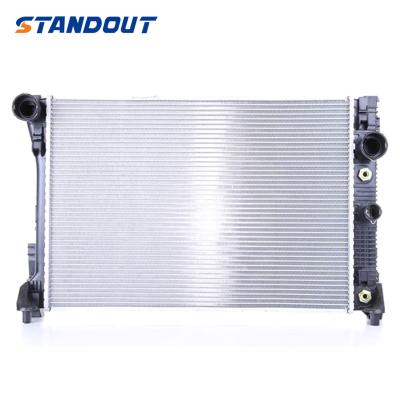 China Mercedes-Benz Car Parts A2045001603 High Quality Cooling System Copper Radiator Tank Aluminum Radiators For C E GLK CLASS 77.5*41.2*13.3cm for sale