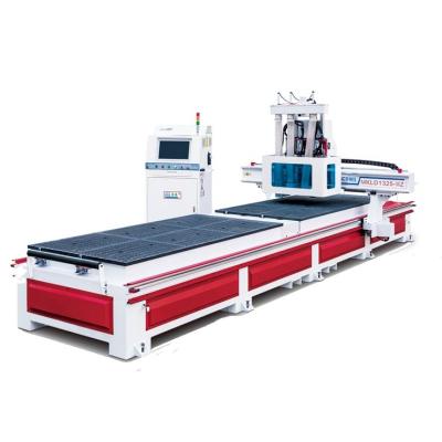 Cina Qingdao Double Working Table CNC Cutting Boring Drilling Machine 1225x2445mm in vendita