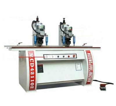 Cina Furniture Factory Cheap Price Automatic 2 Heads Articulating Boring Machine in vendita