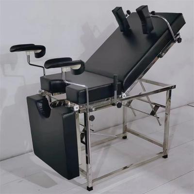 China 10cm Mattress Gynaecology Examination Couch With Stirrups Handgrips Shoulder Holder for sale